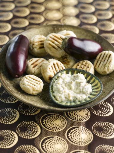roosterkoek met aubergine dip Njam.tv