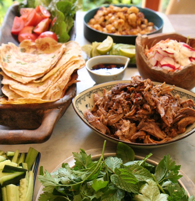 AA RSG Pluisvark buffet BBQ sous, sprietuipannekoekies IMG_2058