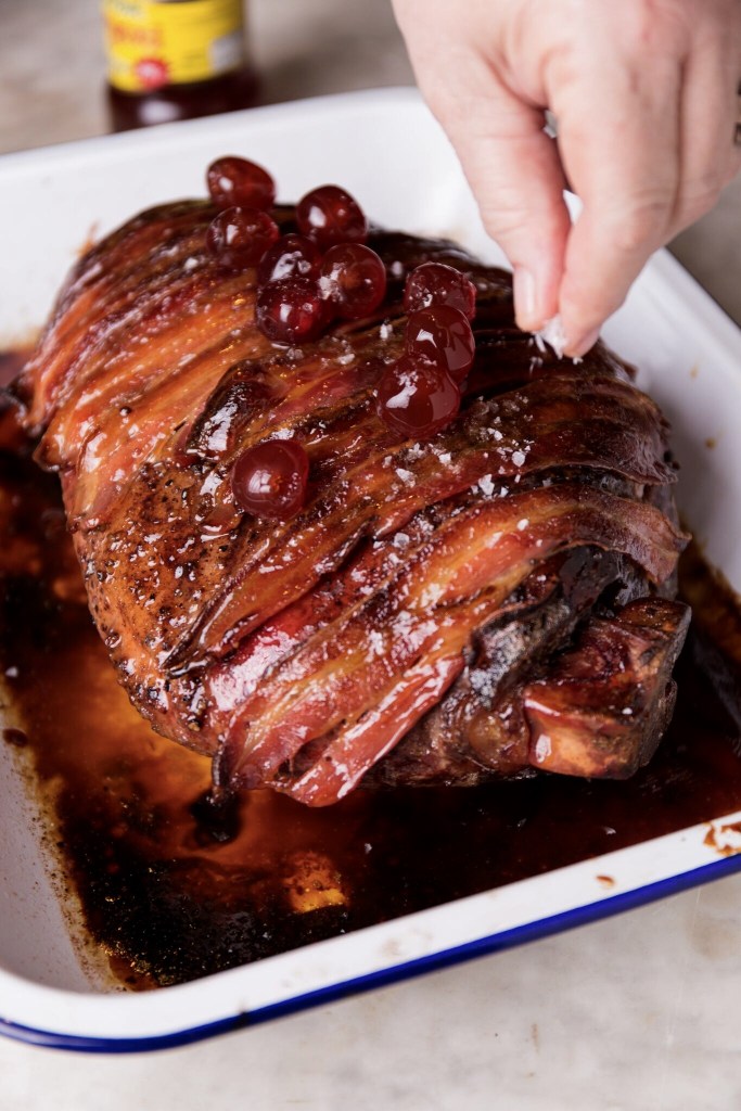 Gammon met whisky karamel en mosterdglanskersies. 